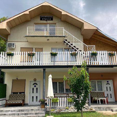 Veliko Gradište Apartamani Evelin מראה חיצוני תמונה